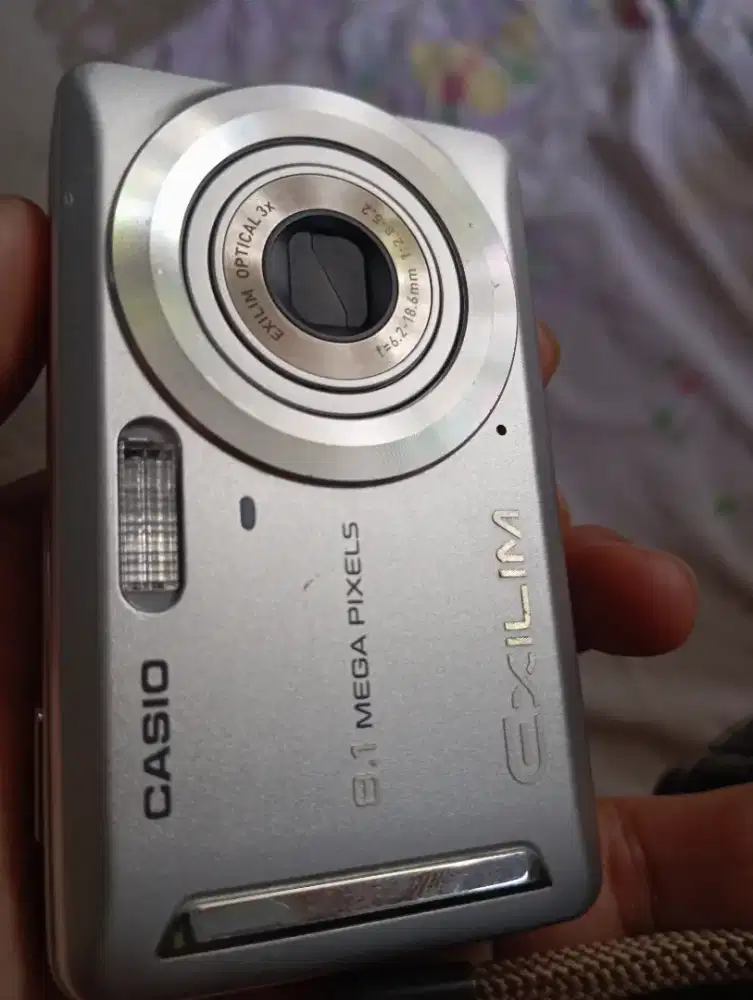 Camera digital casio exelim pulset normal