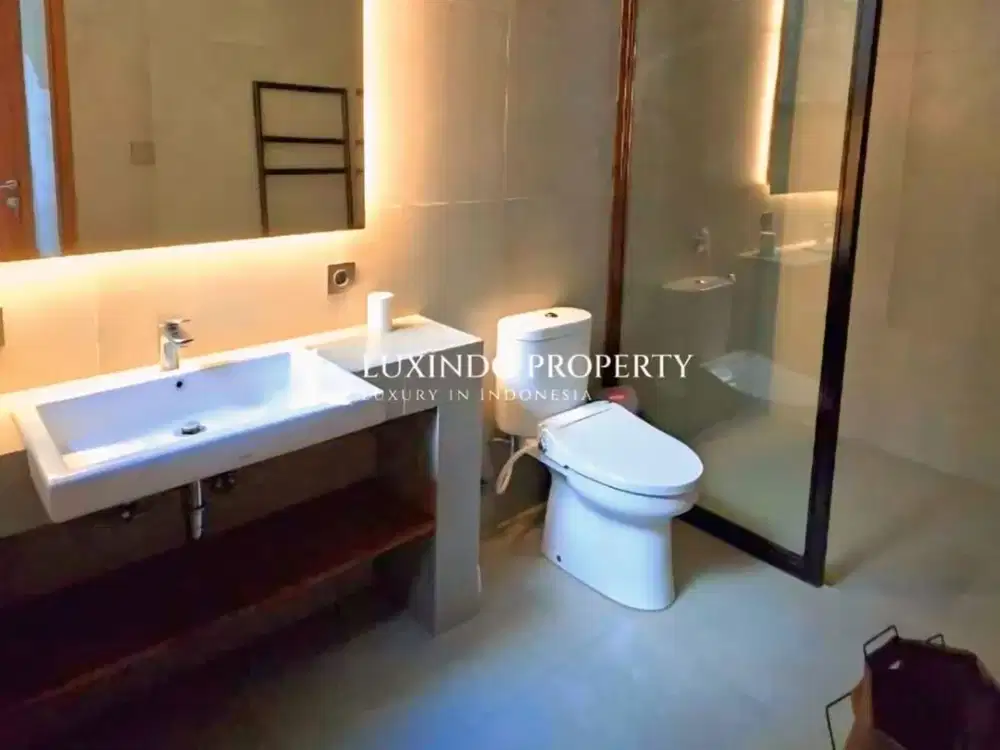 DISEWAKAN TAHUNAN VILLA DENGAN 3 KAMAR TIDUR DI CANGGU - Thumbnail 10