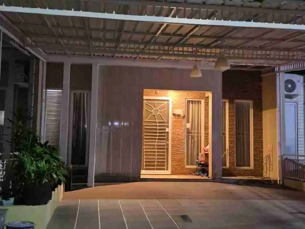 Rumah Terawat Dekat Akses Tol di Cluster Vienna, Modernland