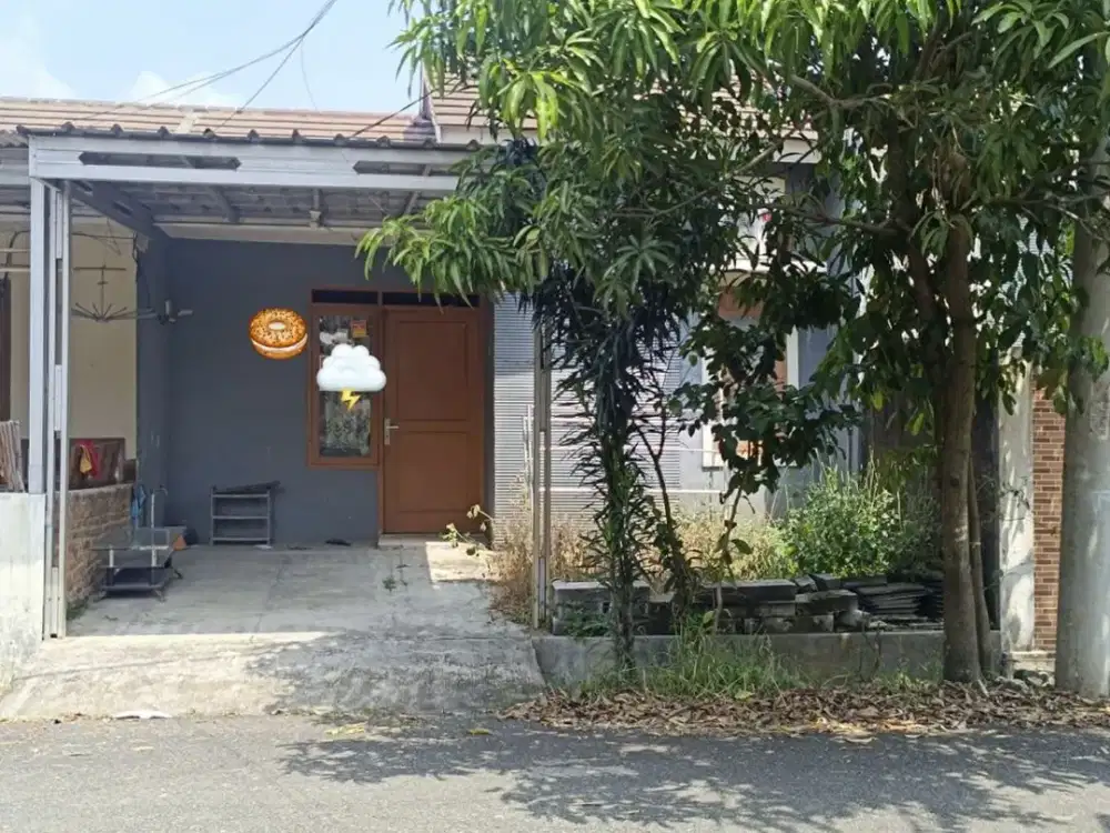 Dijual Rumah Tempat Strategis di Citra Indah City 8968i