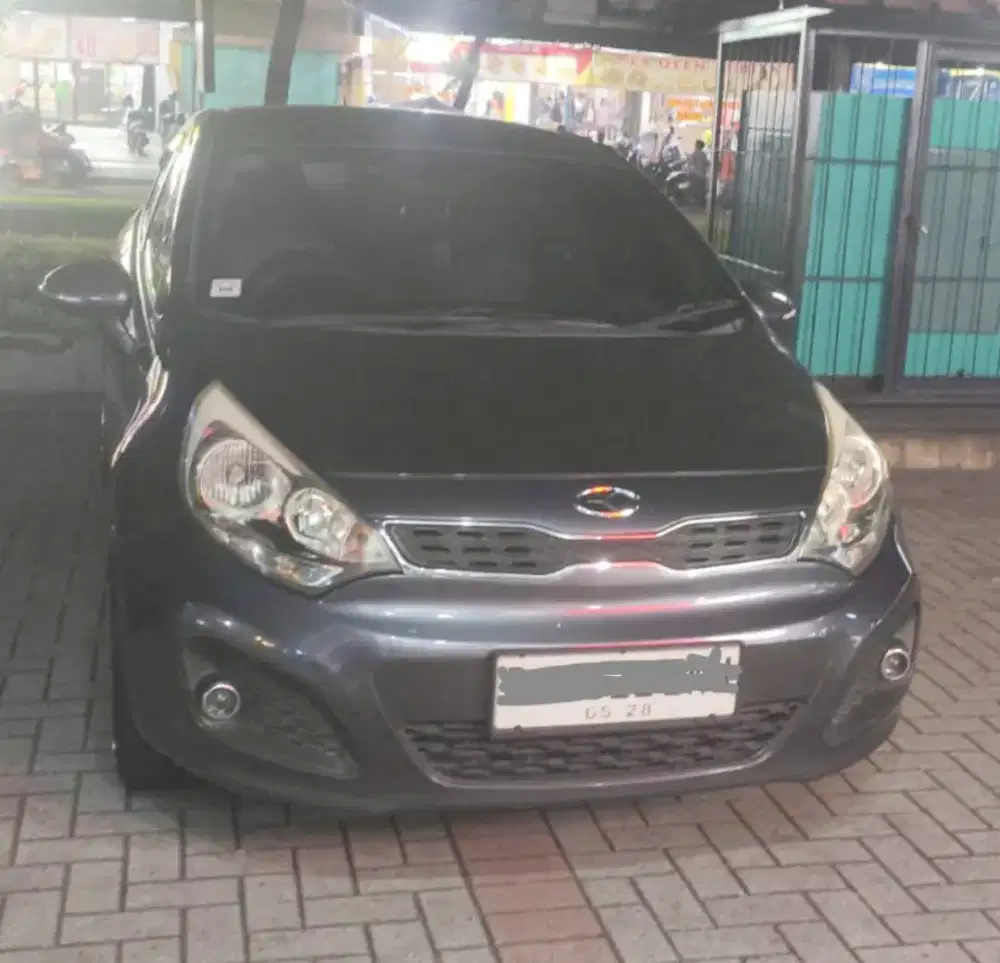 KIA Rio AT 2013