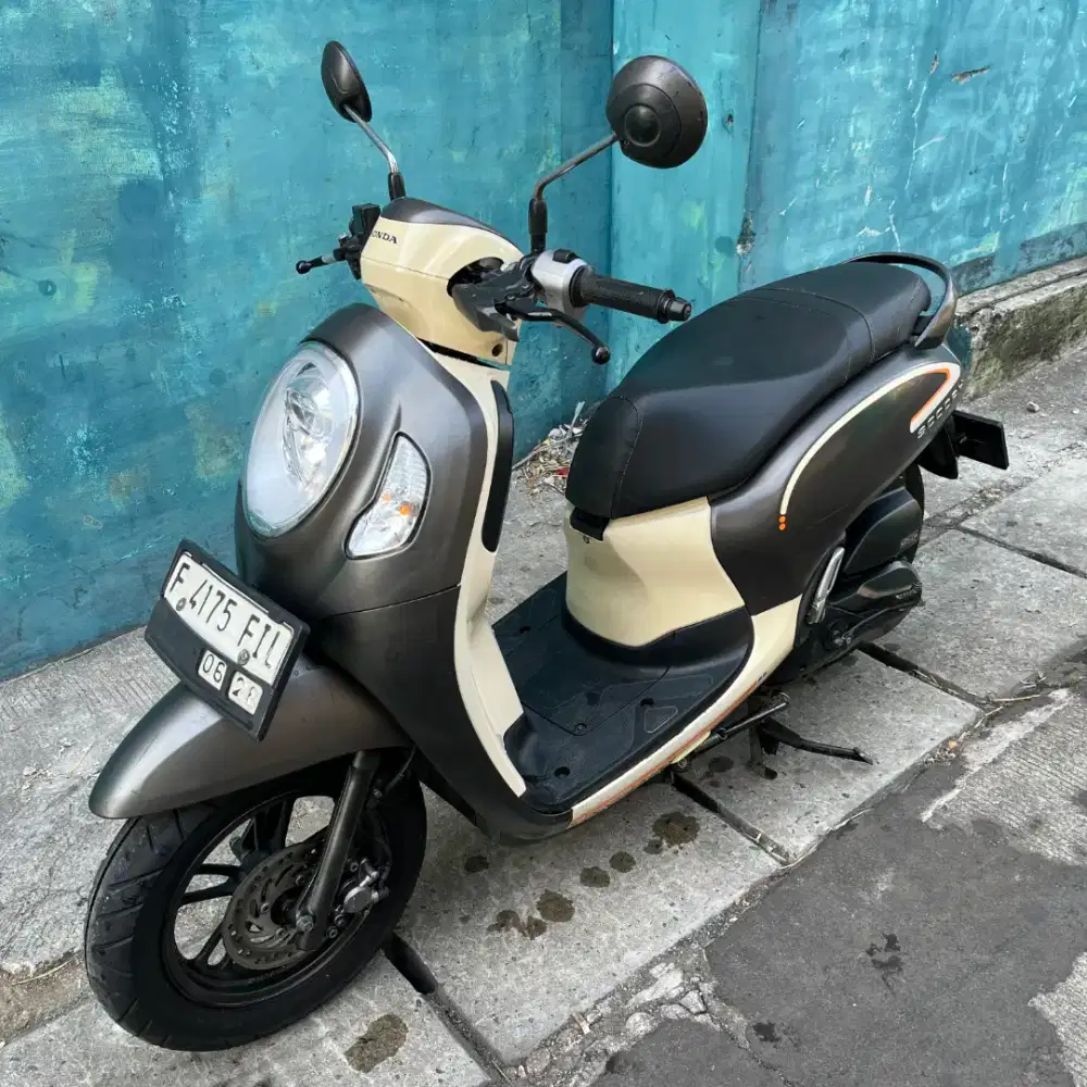 Beat Scoopy tahun 2023 dijual surat lengkap Mampang Depok