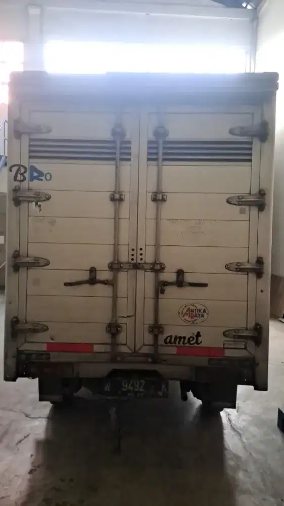 Mitsubshi L300 2012 box alumunium