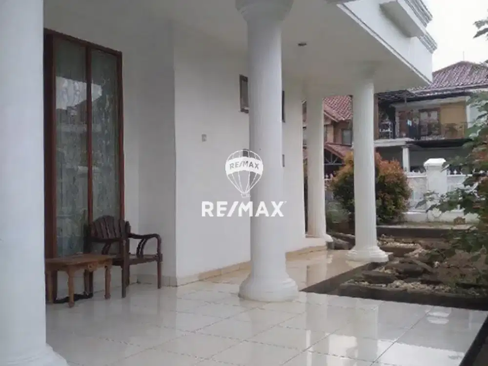 Rumah Mewah Lt260 Kt 5 Di Kawasan Elite Cibubur