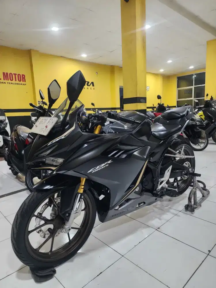 CBR150R TAHUN 2023,MESIN KERING,TERAWAT