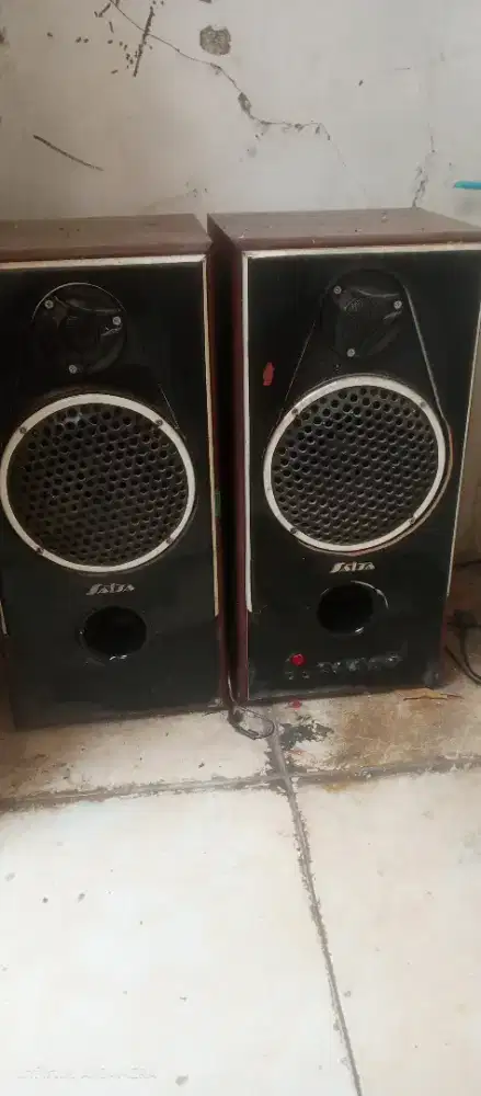 Speaker Aktif  8 inch