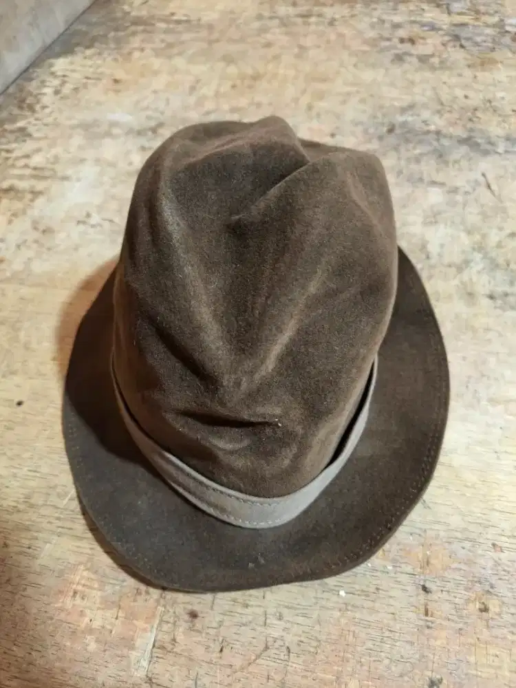Topi Laken Vintage Eropa Original JERMAN