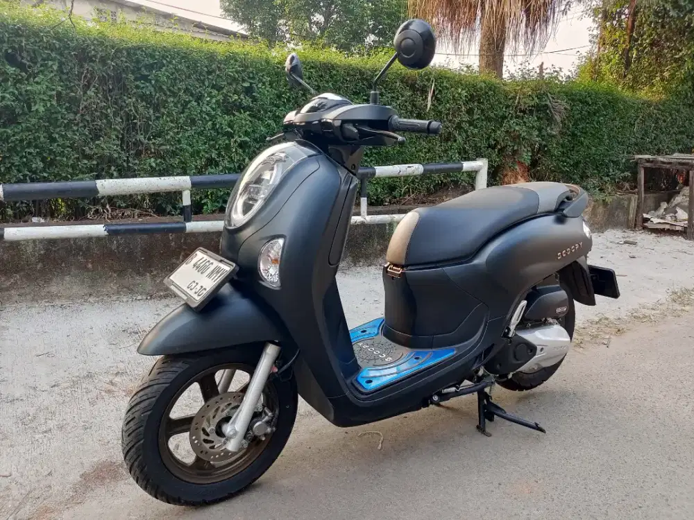 Honda Scoopy new tahun 2025 surat lengkap mtr kaya baru low km200