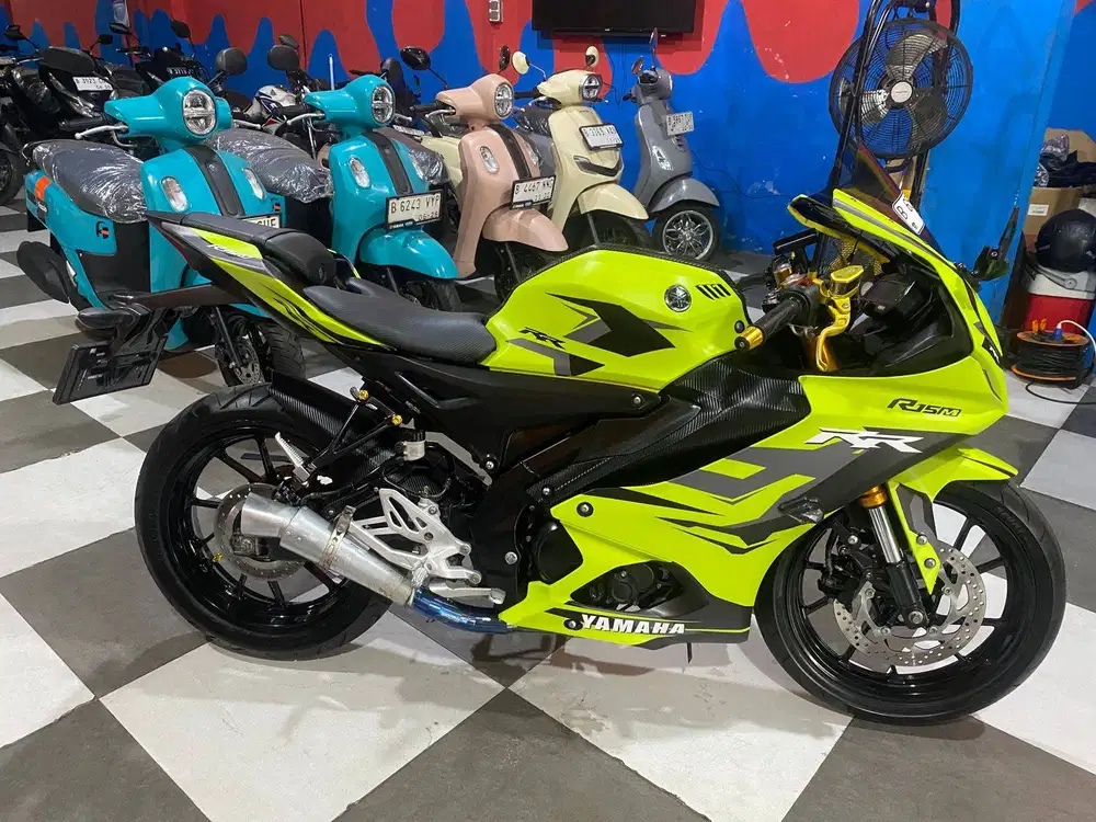 Yamaha R15 V4 Tahun 2023 DP 1 Juta