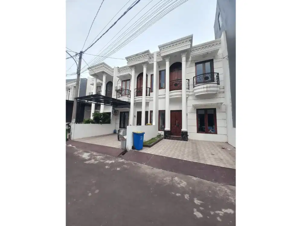 Z128 Rumah Strategis di Cluster Pinggir Jalan Batu Ampar Condet Jakarta Timur