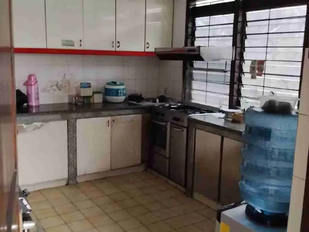 dijual rumah bagus mainroad wastukencana ux dan strategis