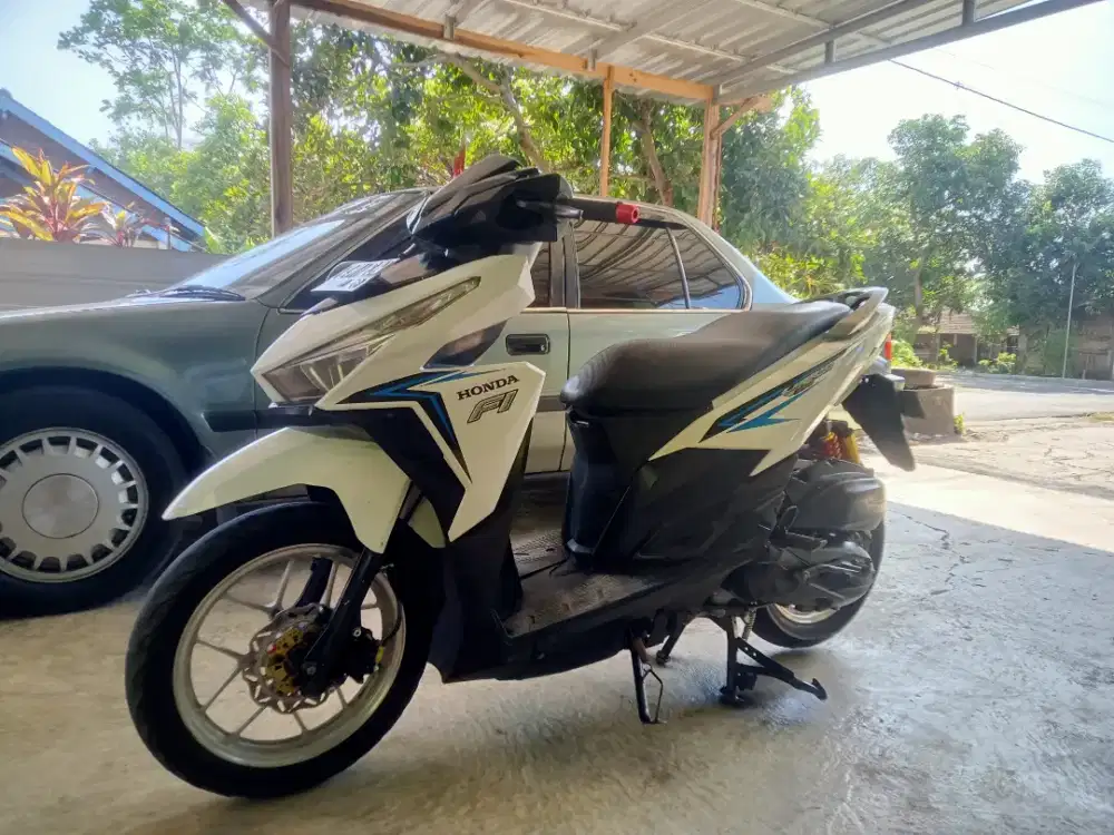 Vario 125 cbs iss th 2016 plat b