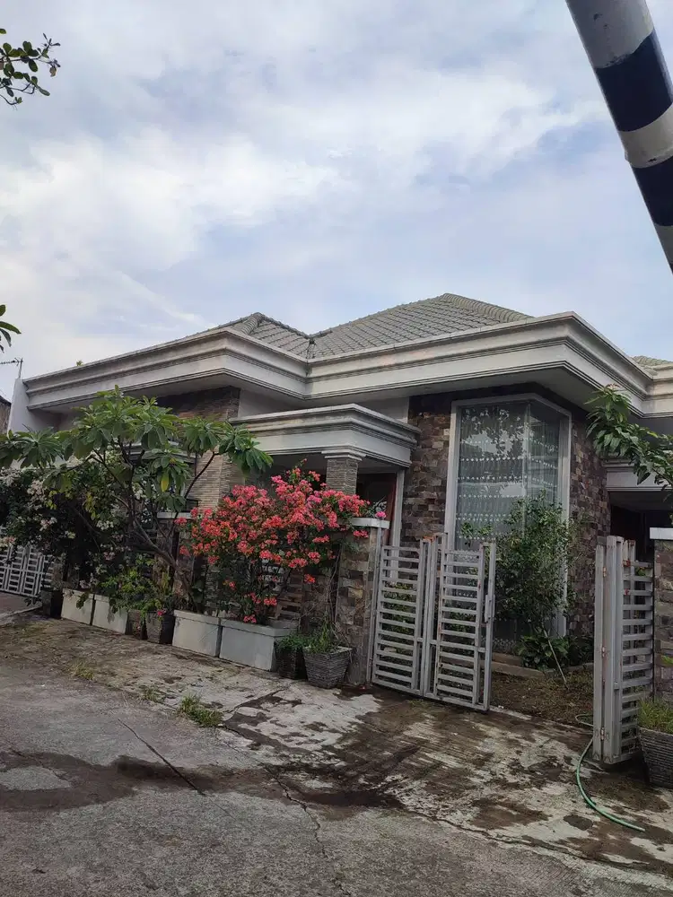 Rumah Vila di kota Bekasi Full Renovasi