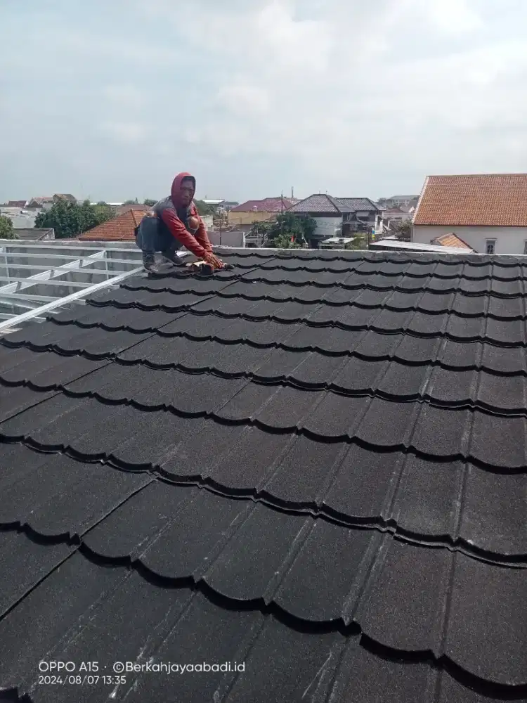 Baja ringan genteng metal pasir