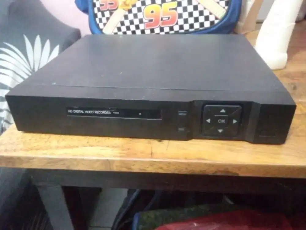 Dvr 8 channel HDD 500gb bekas normal