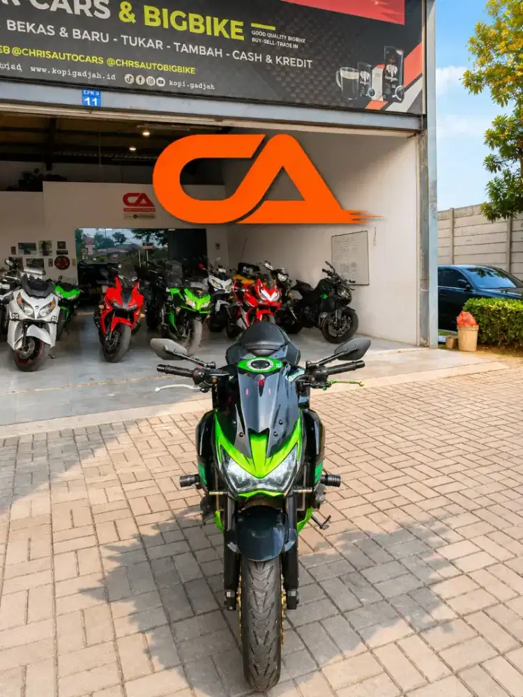 KAWASAKI Z800 2014