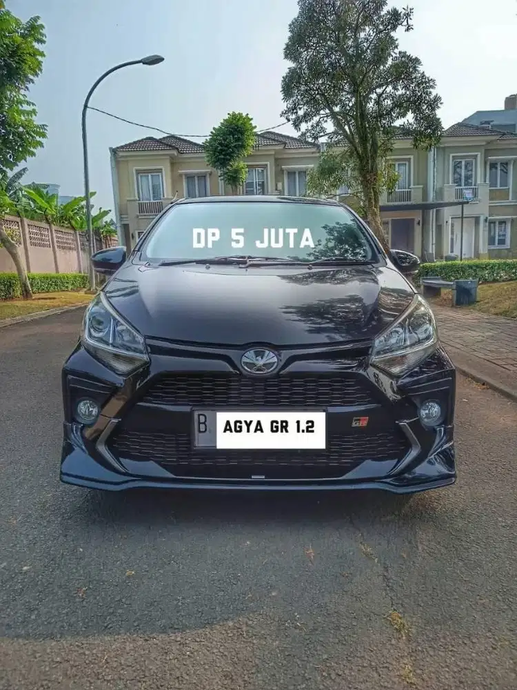 Toyota Agya GR manual ,tunai Rp 117 juta,kredit dp mulai Rp 5 juta