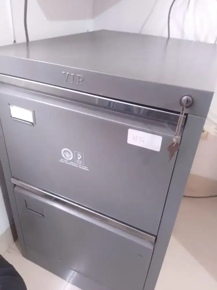 Lemari besi tahan api , dijual murah 500.000