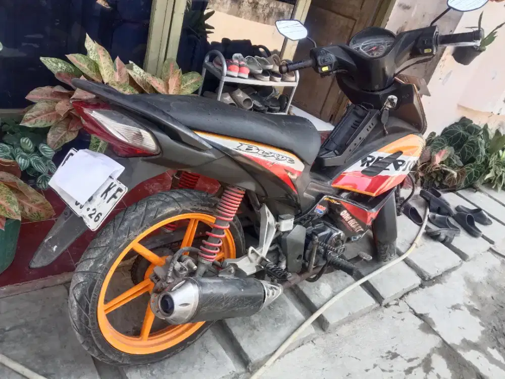 Blade Repsol 2011