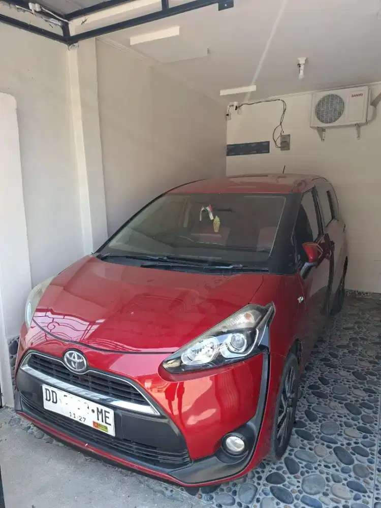 Toyota sienta v manual pajak aman