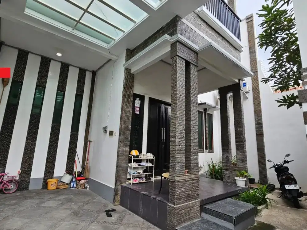 Dijual Rumah 2 Lantai di Jalan Utama Kalijudan Ploso XIS