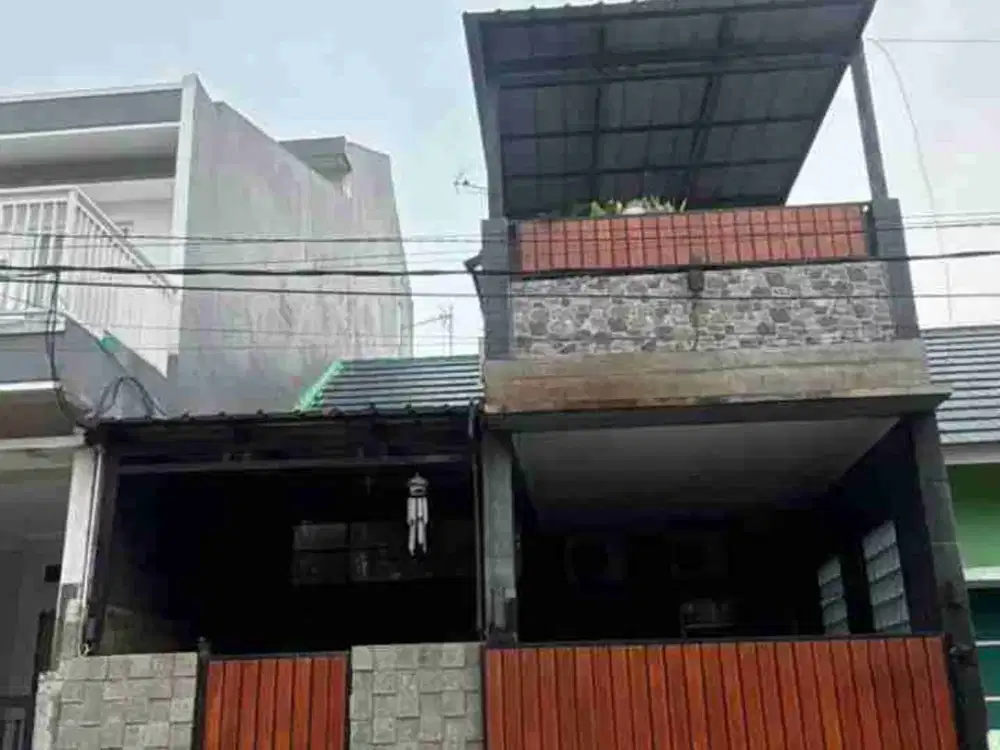 Dijual Rumah 2 Lantai Minimalis Modern, Terawat dan Siap Huni