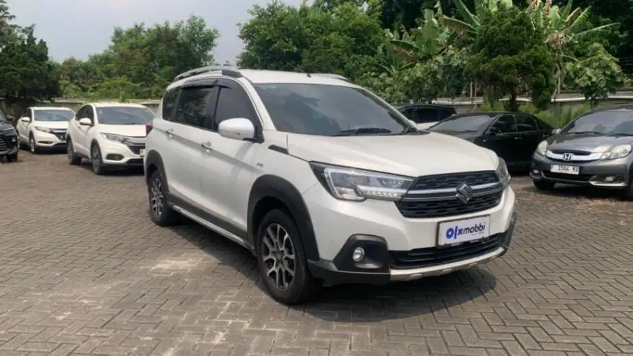 Suzuki XL7 1.5 Beta Bensin-AT 2021