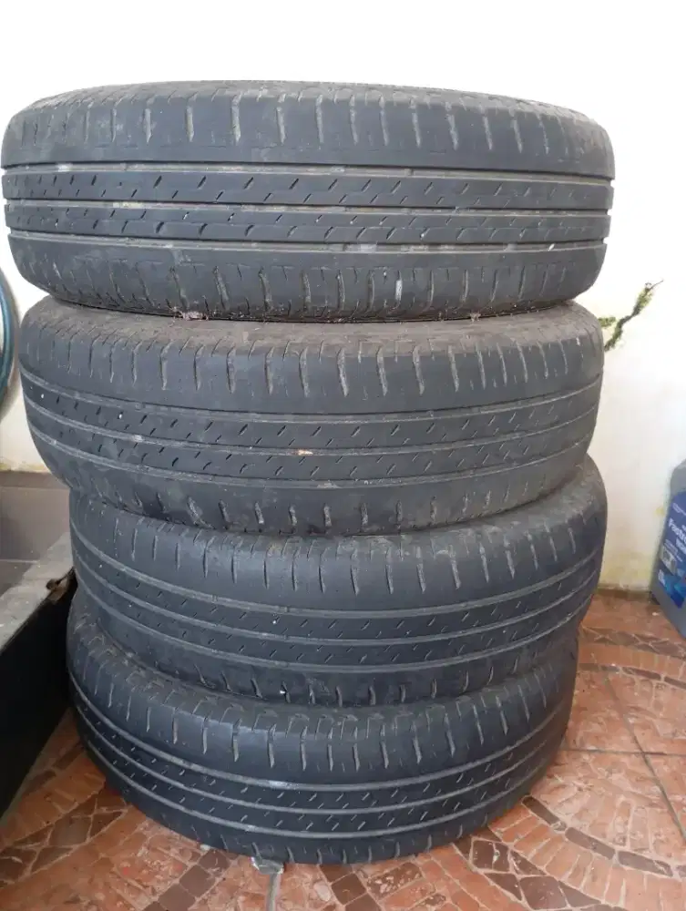 DIJUAL BAN BEKAS R14 Bridgestone Ecopia