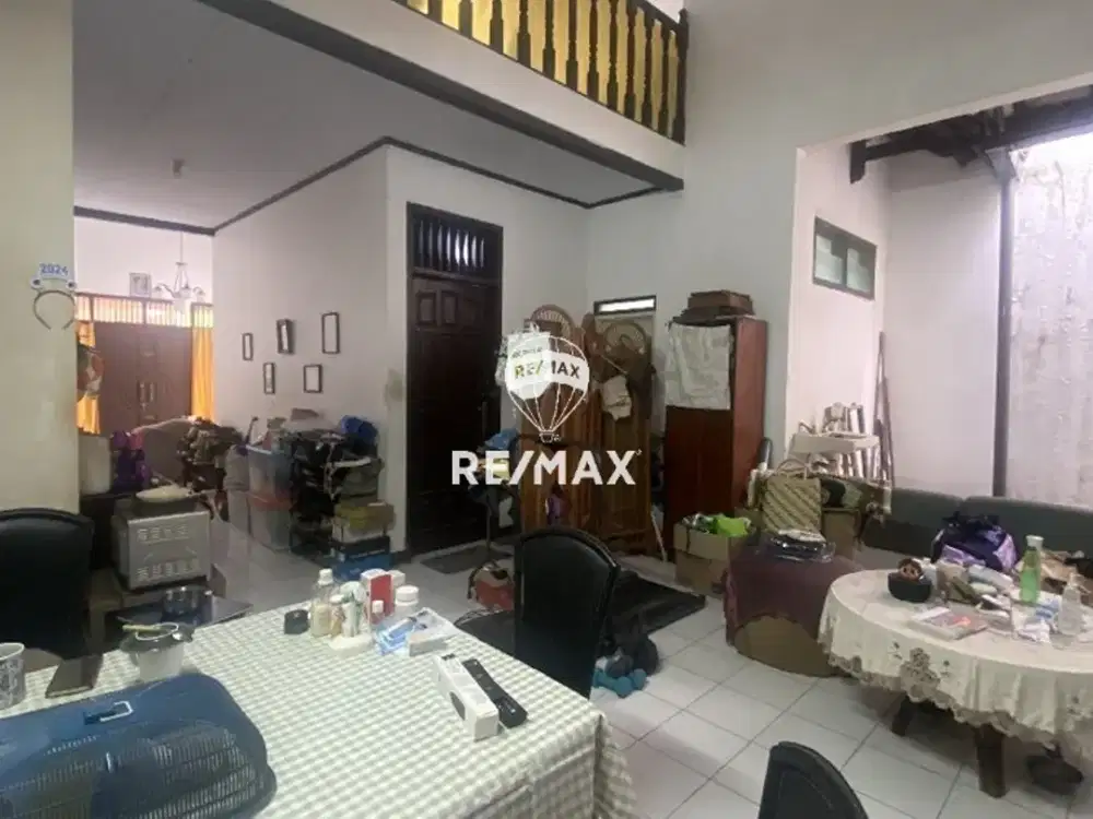 Rumah 2 Lantai di Pangkalan Jati, Cinere Depok – LT 270 m² LB 200 m², 5 KT, SHM