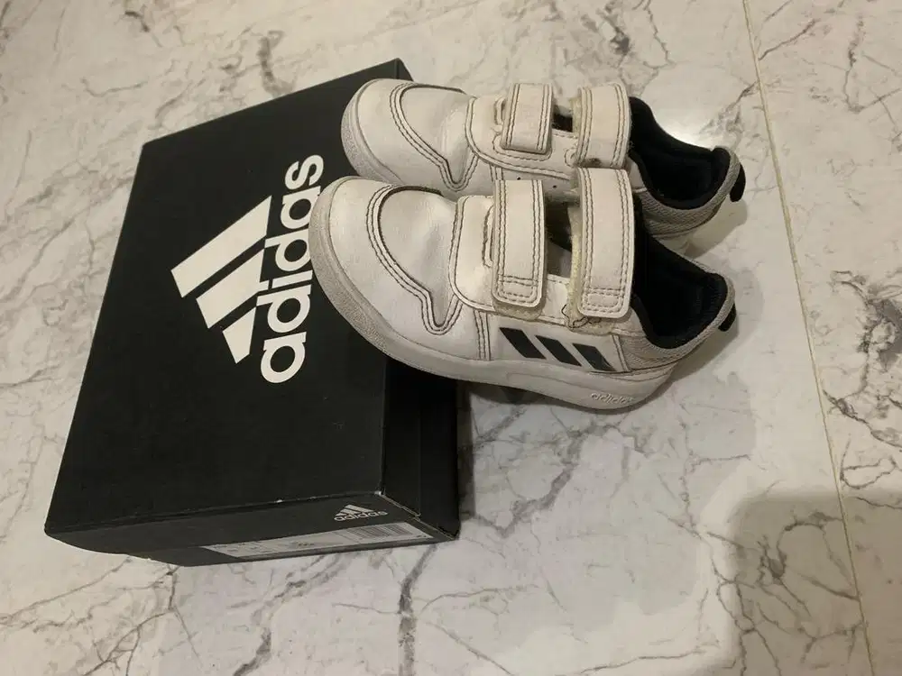 Original Adidas Tensaur