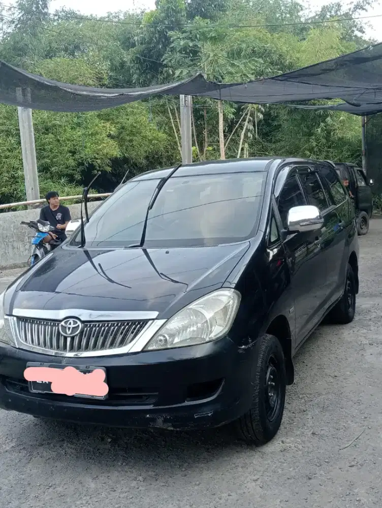 Dijual Toyota Kijang Innova E Bensin 2006, Terawat, Mesin Halus
