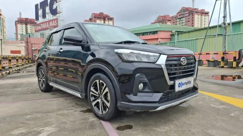KM Rendah - Daihatsu Rocky 1.0 R ADS Bensin-MT 2021