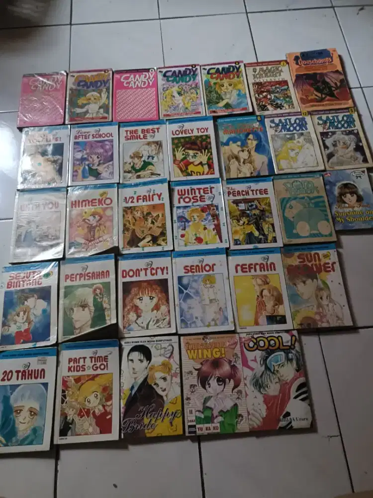32 Buku Komik Serial Cantik
