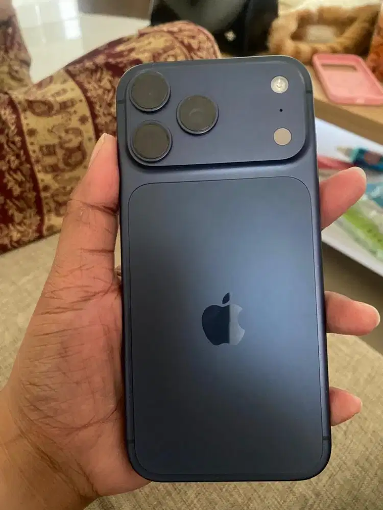 IPHONE 17 PM 256 GB DEEP BLUE