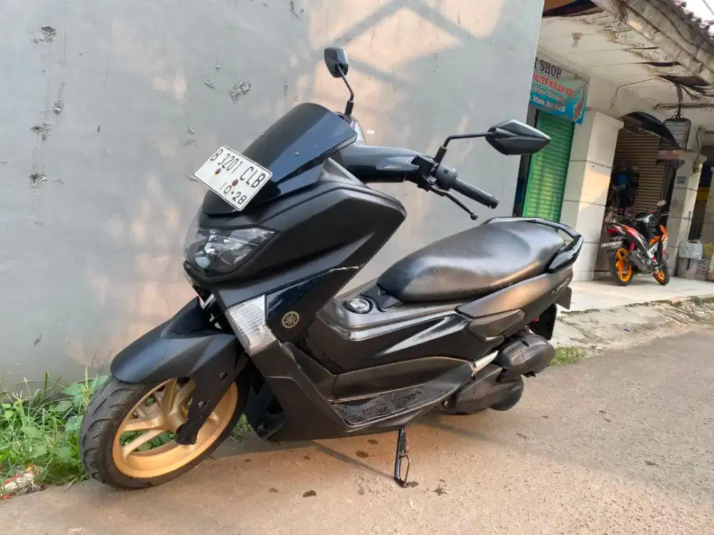 Yamaha Nmax tahun 2018 surat lengkap pajak telat plat