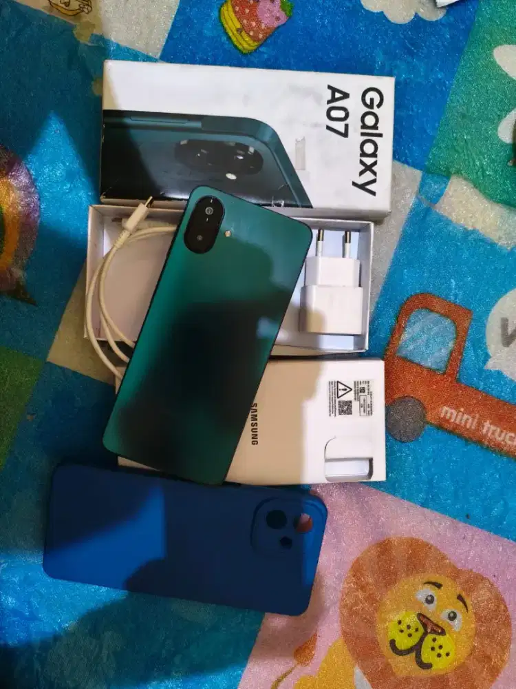 SAMSUNG A07 4/64 ( GARANSI )