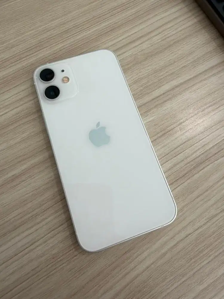 WTS Apple iPhone 12 Mini 128GB White Ex iBox