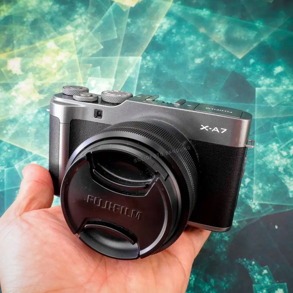 Fujifilm X-A7 Kit 15-45mm OIS. Fullset Mulus. Fuji XA7