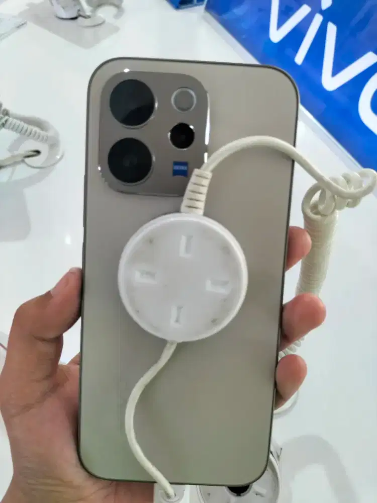 CASH/KREDIT VIVO V70 8+8/256 GB