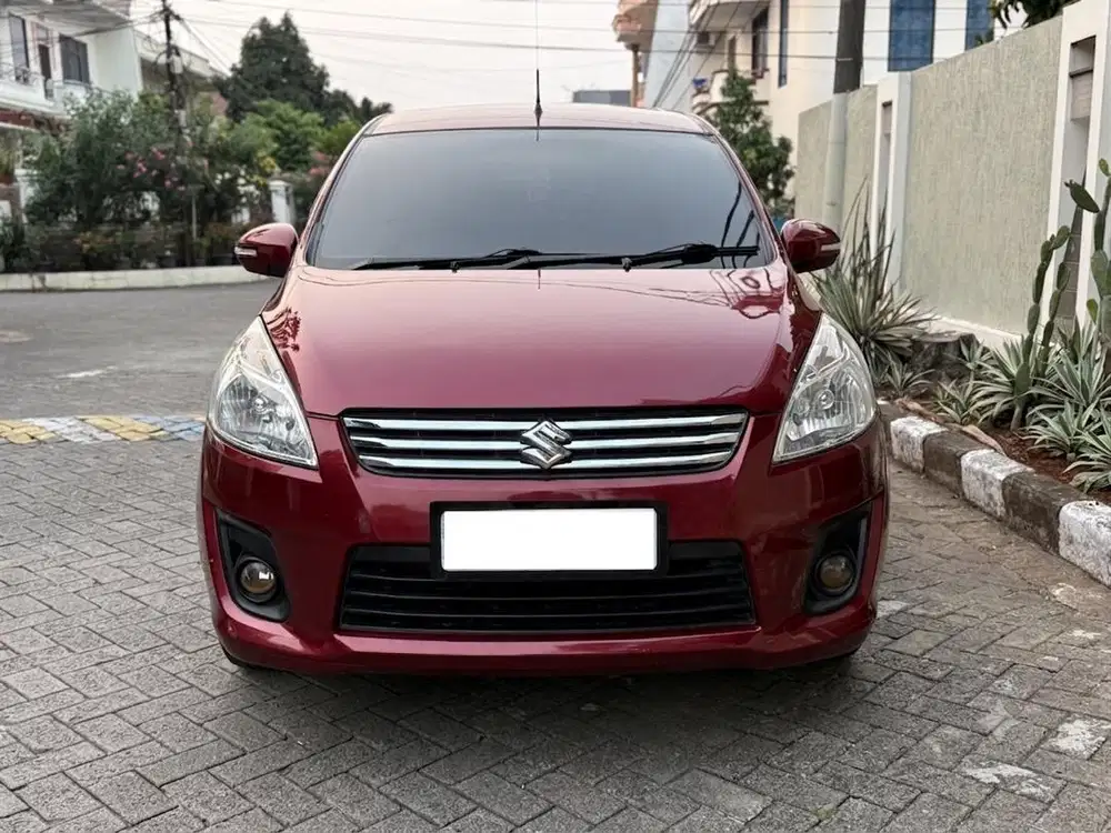 Suzuki Ertiga GX MATIC TH 2013 Warna Merah