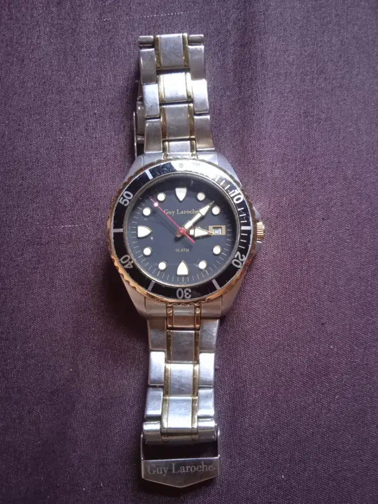 Jam tangan kesayangan