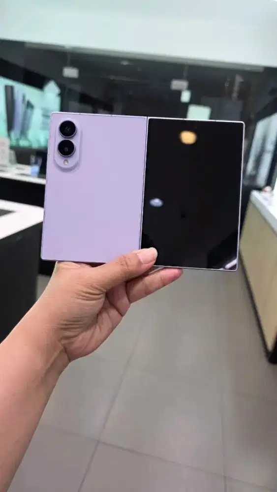 Samsung Galaxy Z Fold8. Promo Free Upgrade Memory. Buy 256GB Get 512GB