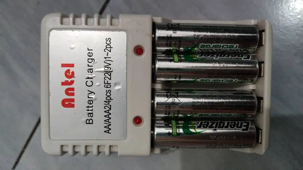Baterai Charger