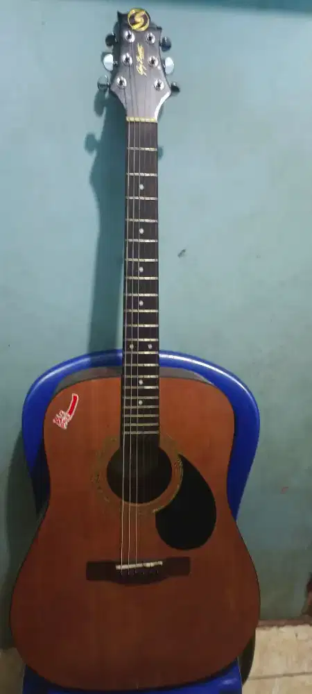 Samick Akustik gurih