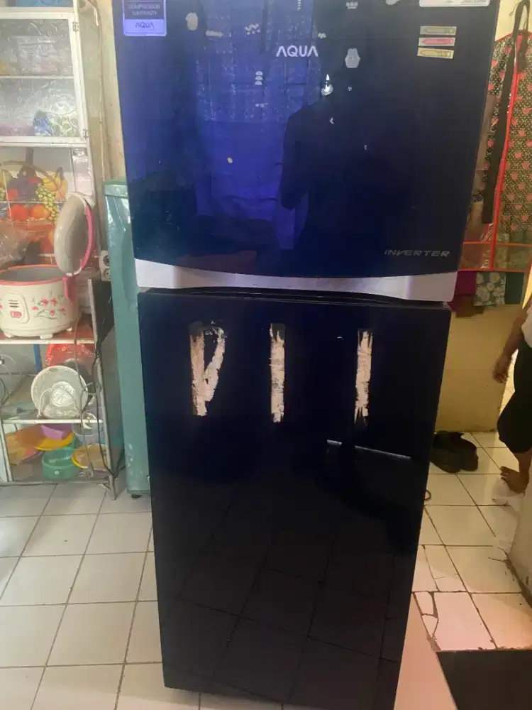 Jual kulkas aqua