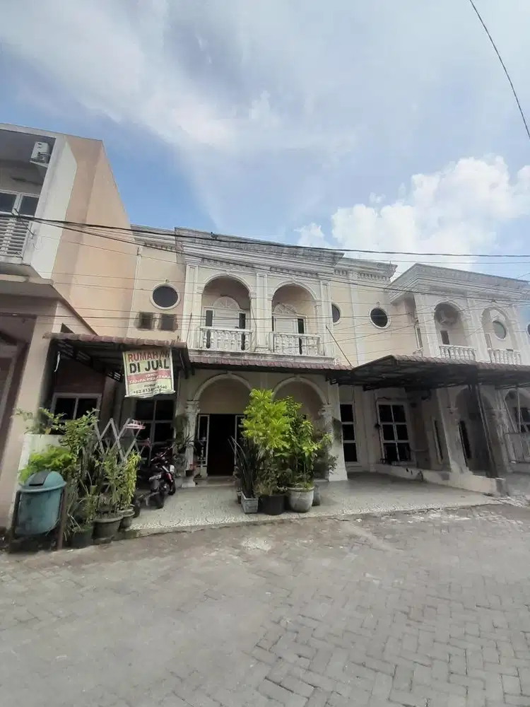Rumah Klasik Modern Jual Cepat