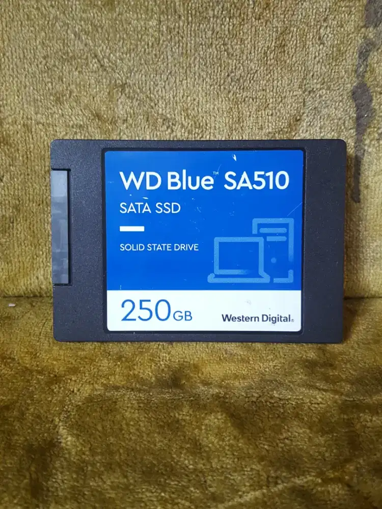 SSD WD Blue SA510 sata 250gb kondisi rusak fisik baik utuh