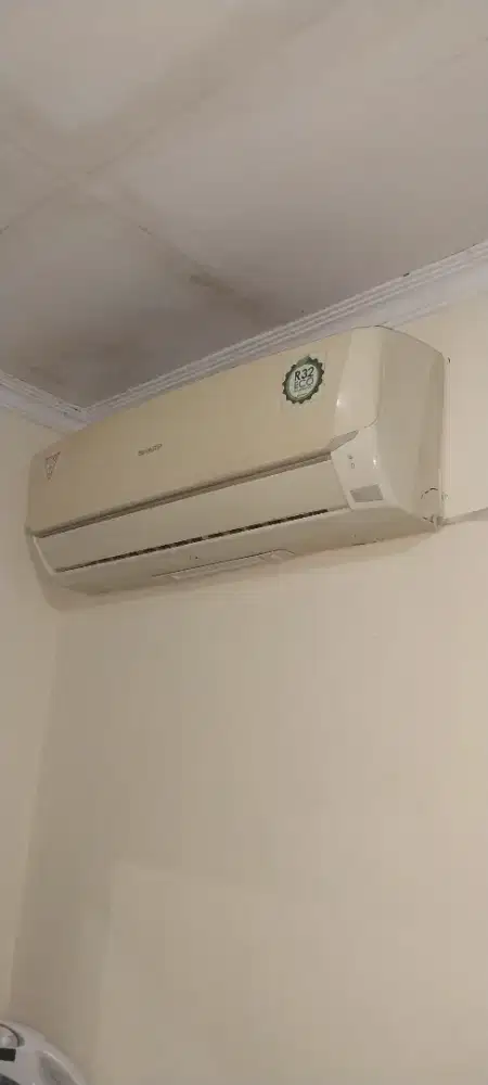 Ac setengah pk AUA5SEY