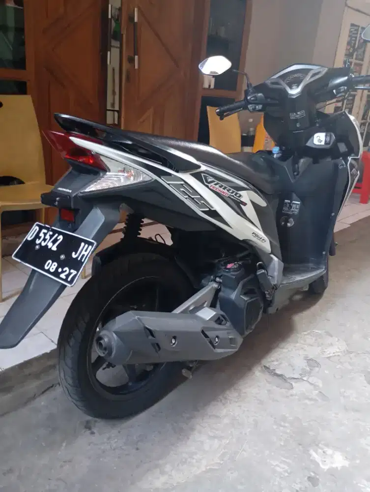 Vario 125 KZR 2012  km 24rb