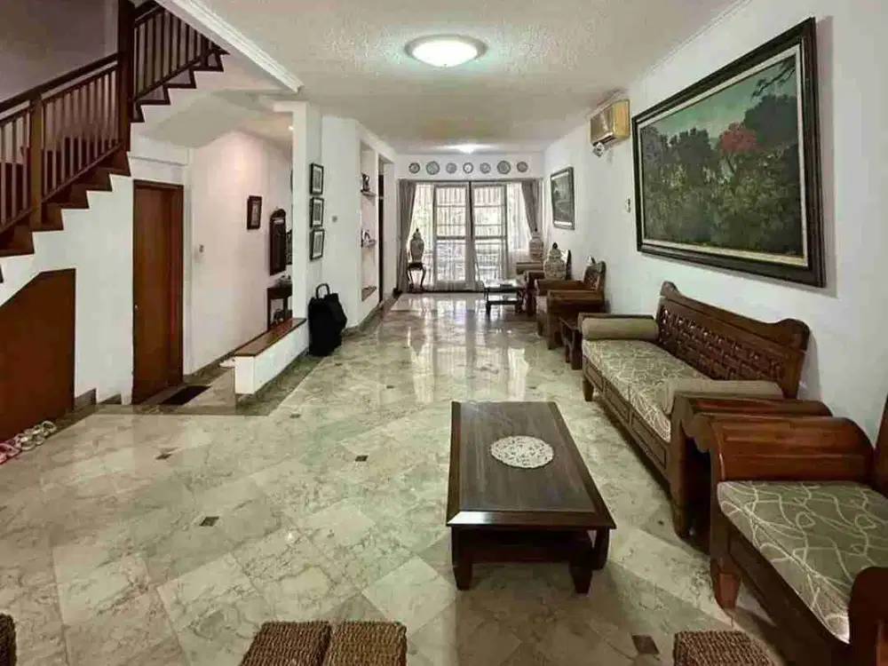 DIJUAL RUMAH DI JLN. MOH. KAHFI 1 JAGAKARSA